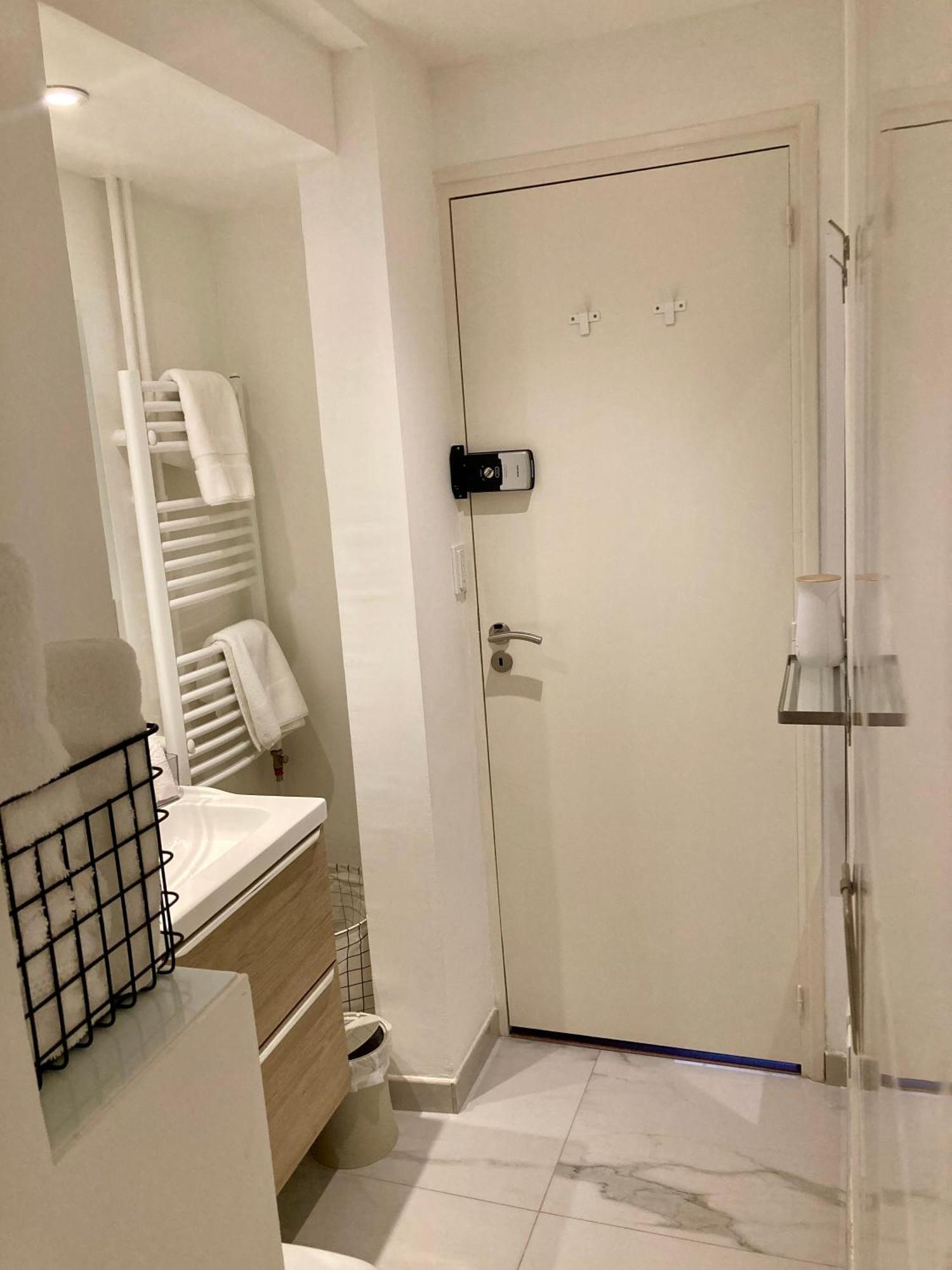 Cannes City B&B Номер фото